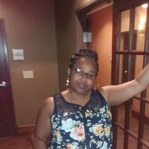 Meet your Posher, Jeanine